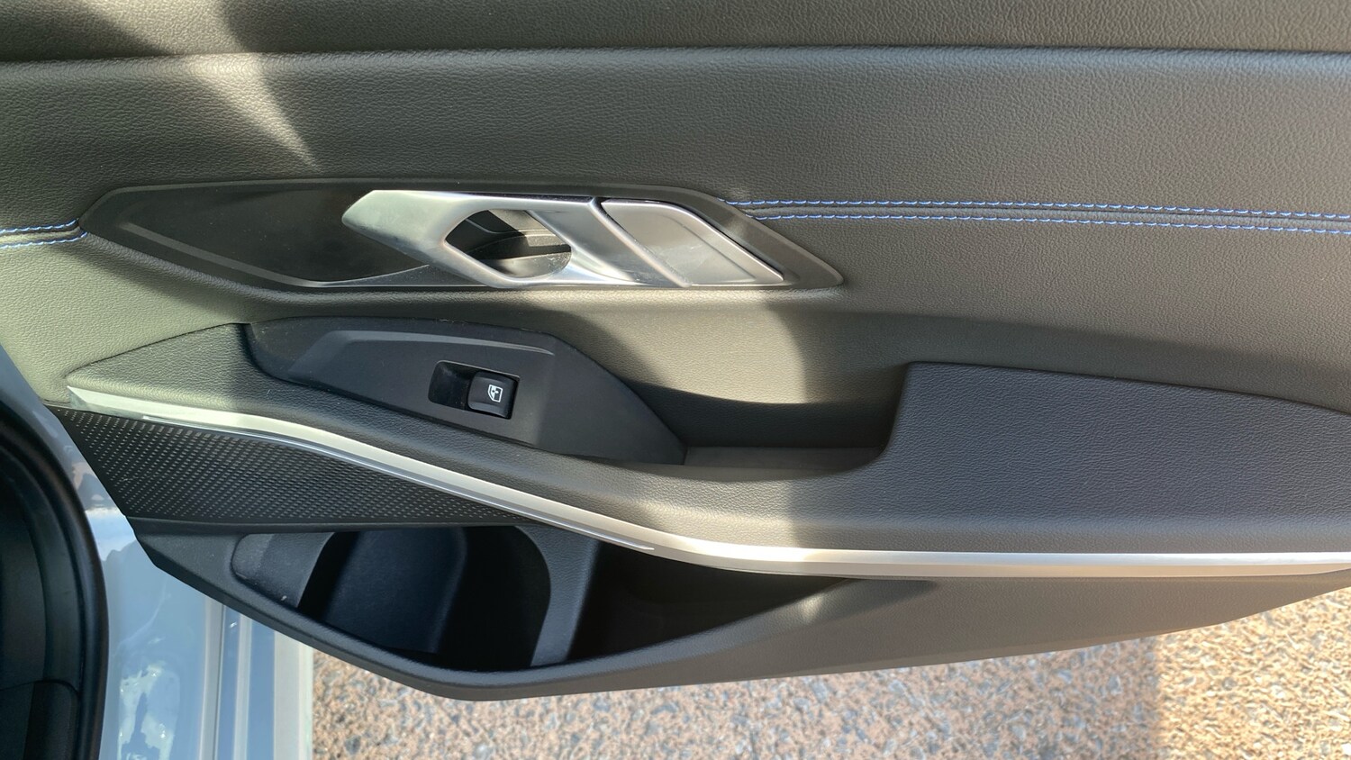 Used BMW 3 Series 2024 for sale - 78040150: Photo 32