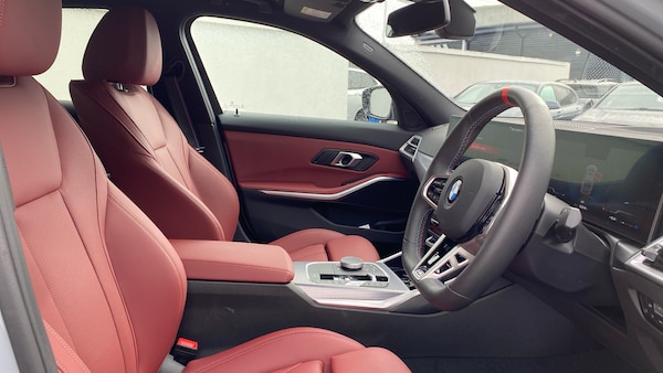 Used BMW 3 Series 2025 for sale - 76330353: Photo 11