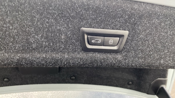 Used BMW 3 Series 2025 for sale - 76330353: Photo 34