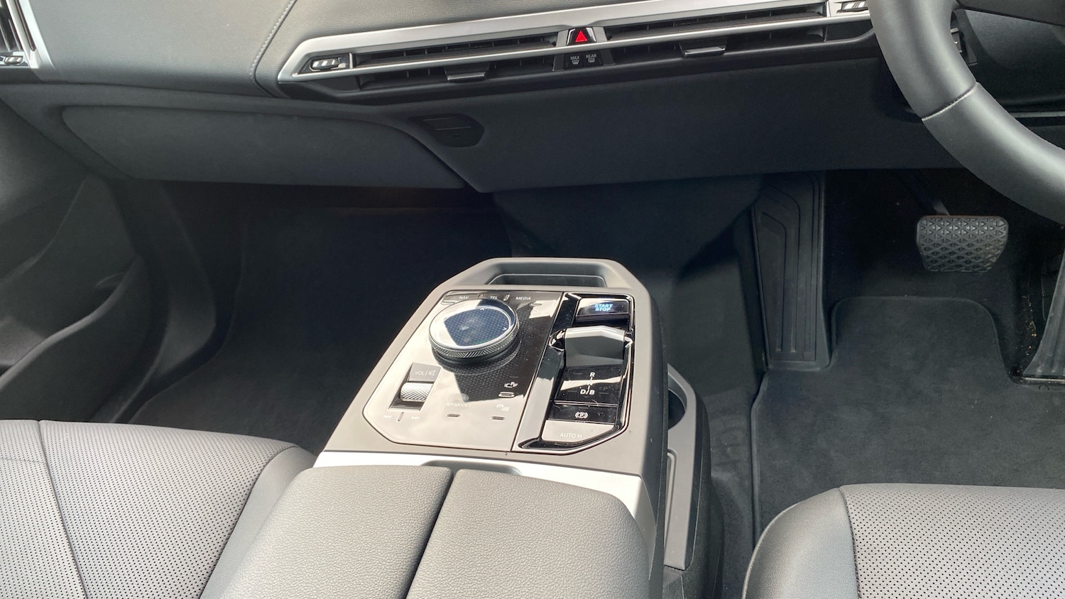 Used BMW iX 2025 for sale - 77329095: Photo 10