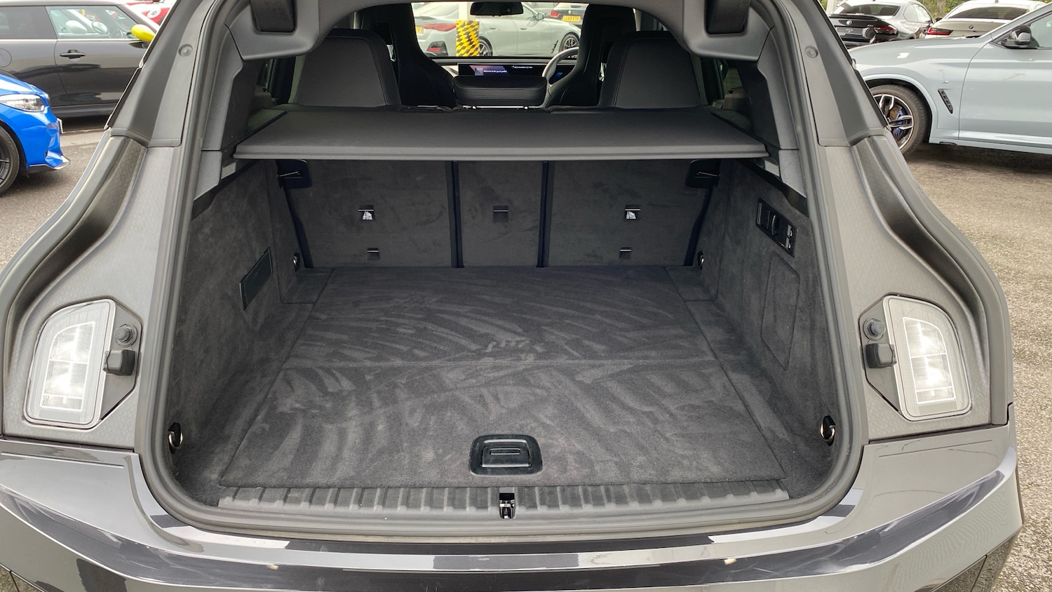 Used BMW iX 2025 for sale - 77329095: Photo 13