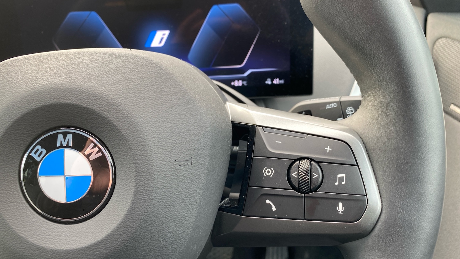 Used BMW iX 2025 for sale - 77329095: Photo 18