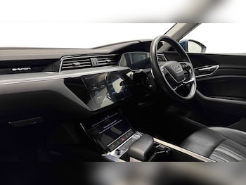 Used Audi e-tron 2020 for sale - 78358530: Photo