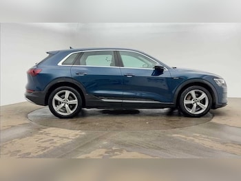 Used Audi e-tron 2020 for sale - 78358530: Photo