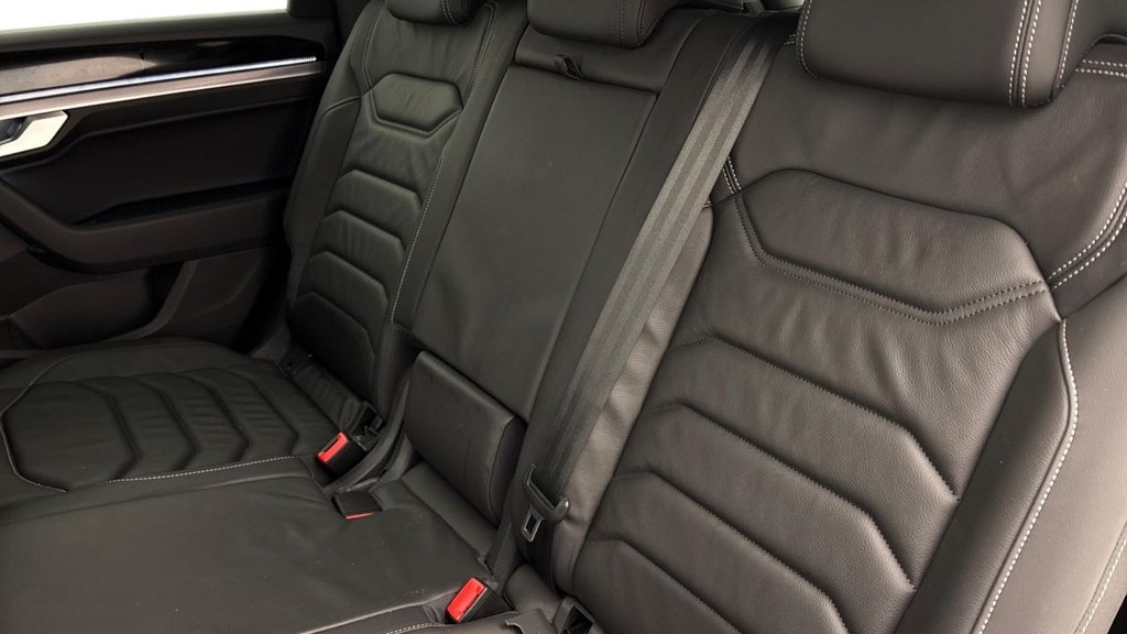 Used Volkswagen Touareg 2022 for sale - 77384204: Photo 4