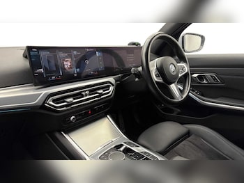 Used BMW 3 Series 2023 for sale - 77920375: Photo