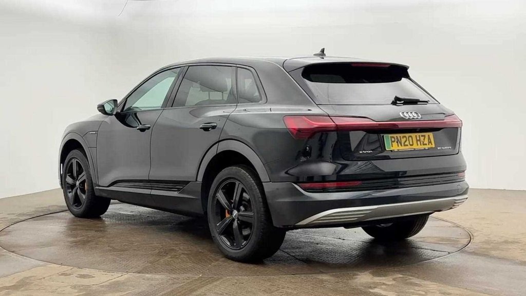 Used Audi e-tron 2020 for sale - 77780568: Photo 2