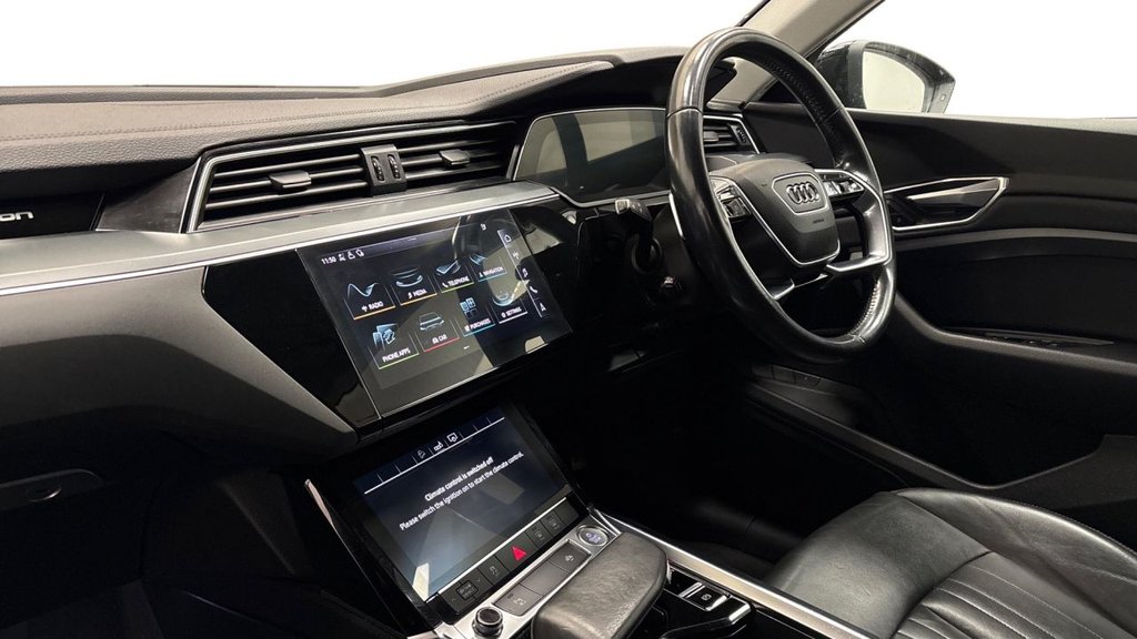 Used Audi e-tron 2020 for sale - 77780568: Photo 3