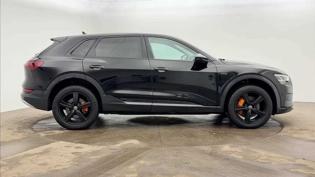 Used Audi e-tron 2020 for sale - 77780568: Photo 5