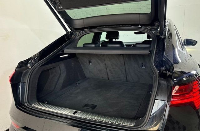 Used Audi e-tron 2022 for sale - 77520513: Photo 30