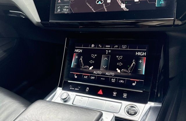 Used Audi e-tron 2022 for sale - 77520513: Photo 32