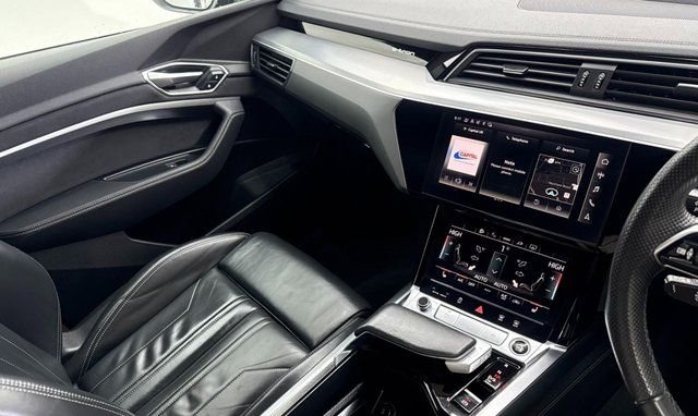 Used Audi e-tron 2022 for sale - 77520513: Photo 34