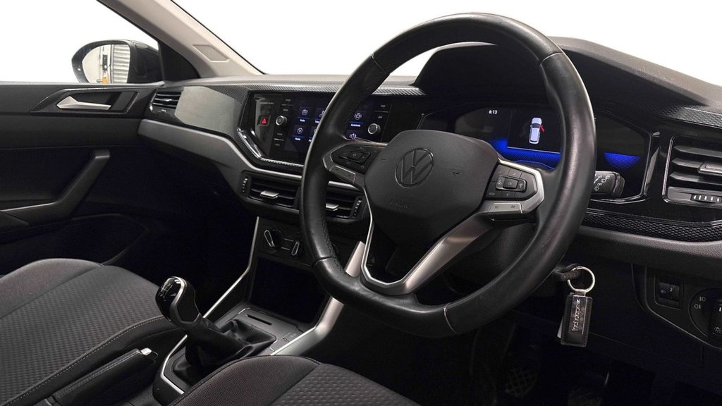 Used Volkswagen Taigo 2023 for sale - 77920417: Photo 3