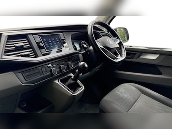 Used Volkswagen Transporter 2022 for sale - 77272579: Photo