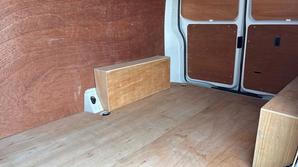 Used Volkswagen Transporter 2022 for sale - 77272579: Photo 6