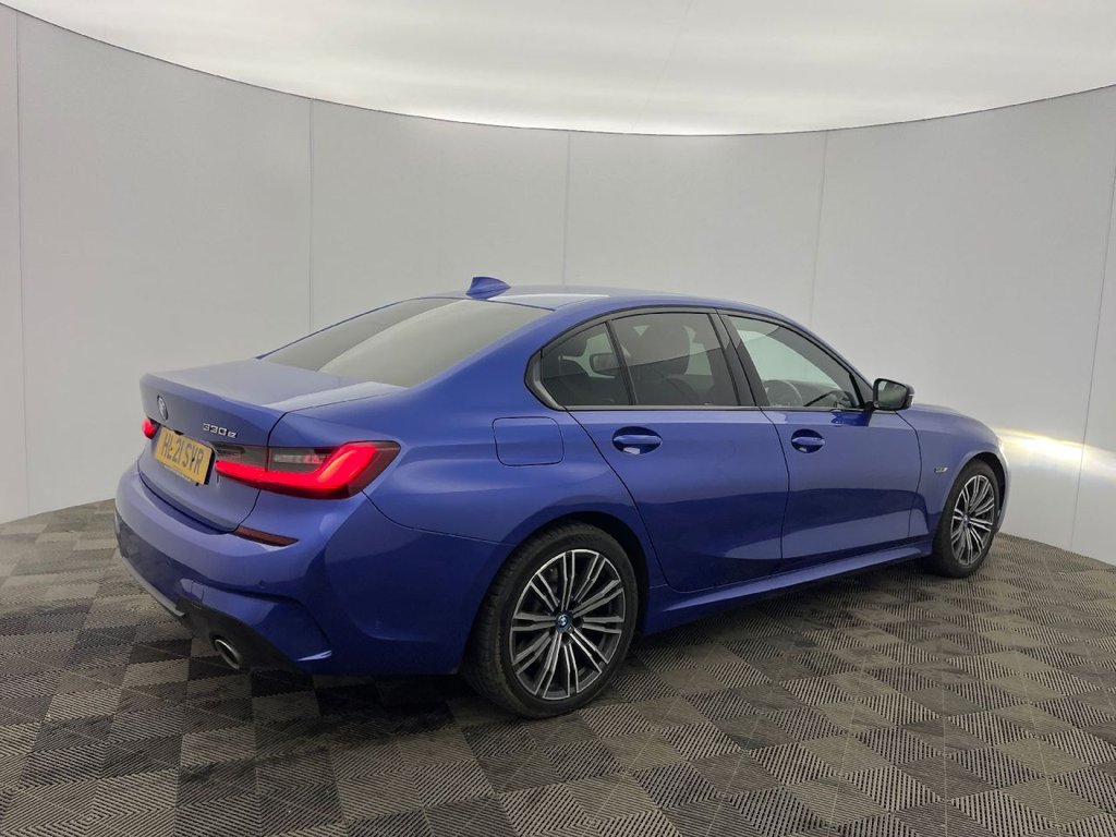 Used BMW 3 Series 2021 for sale - 77272575: Photo 2