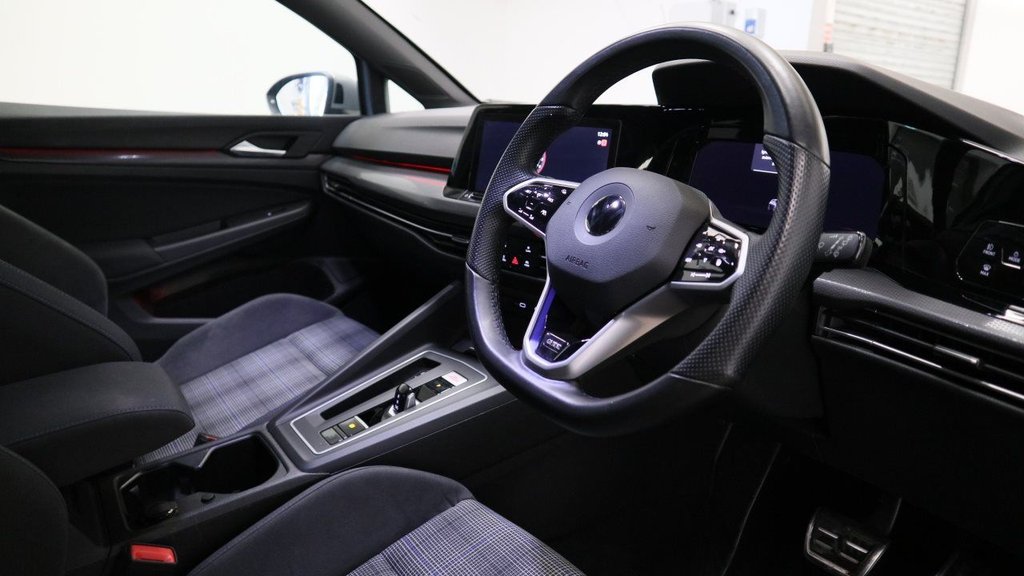 Used Volkswagen Golf 2021 for sale - 77272571: Photo 8