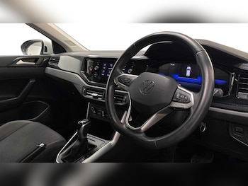 Used Volkswagen Taigo 2023 for sale - 77272569: Photo