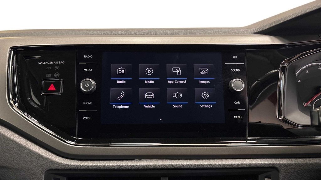 Used Volkswagen Polo 2018 for sale - 77272563: Photo 5