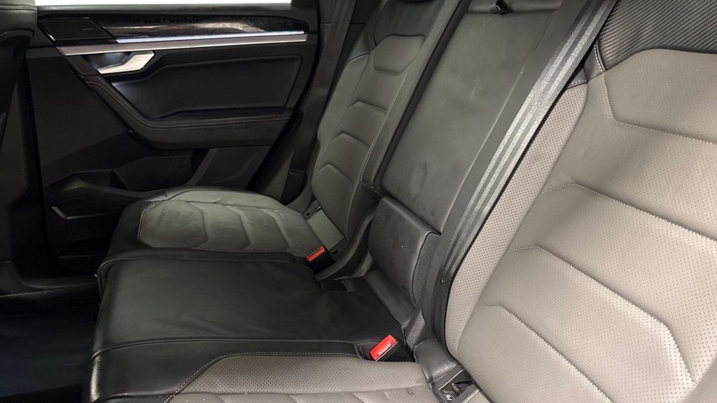 Used Volkswagen Touareg 2022 for sale - 77920414: Photo 4