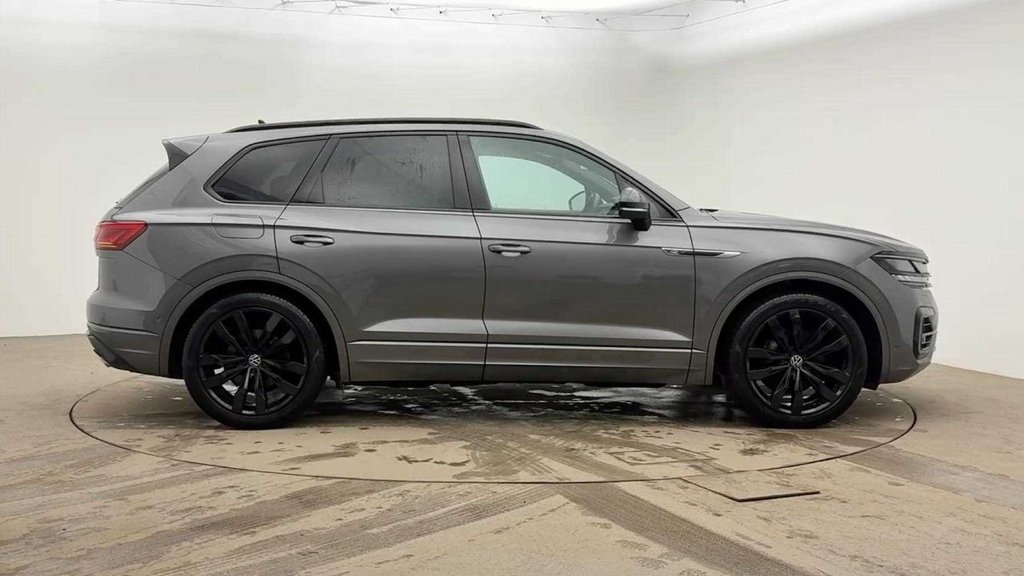 Used Volkswagen Touareg 2022 for sale - 77920414: Photo 5