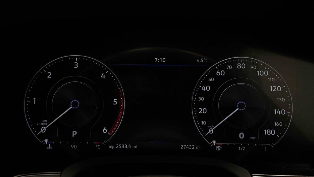 Used Volkswagen Touareg 2022 for sale - 77920414: Photo 8