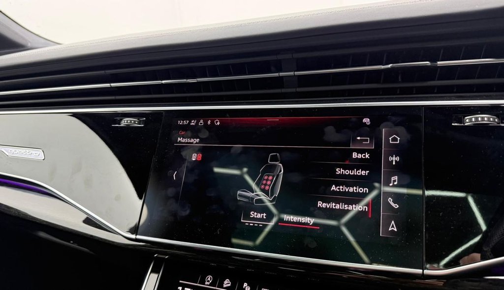 Used Audi Q7 2023 for sale - 77272566: Photo 16