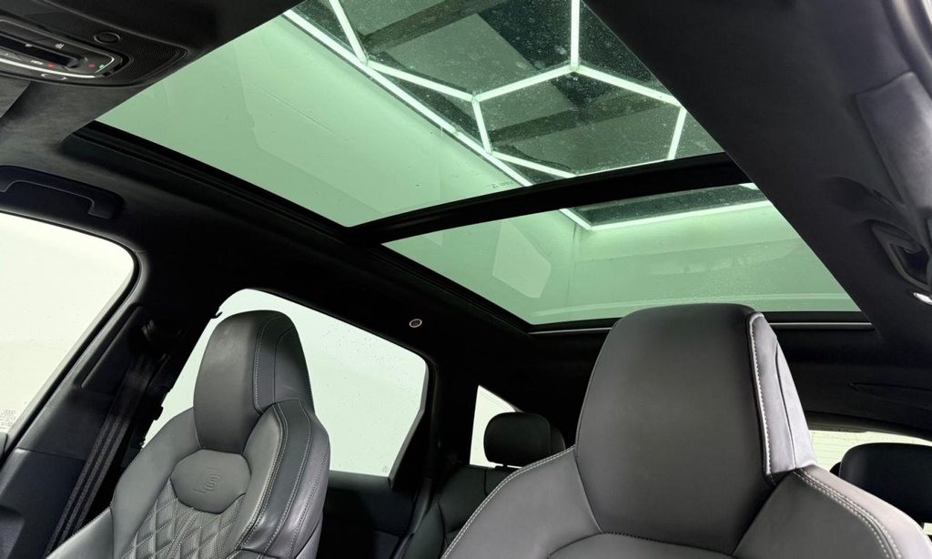 Used Audi Q7 2023 for sale - 77272566: Photo 28