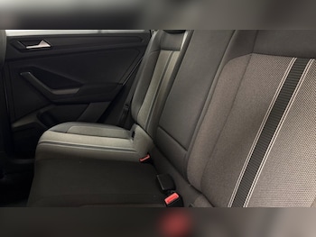 Used Volkswagen T-Roc 2020 for sale - 77920483: Photo