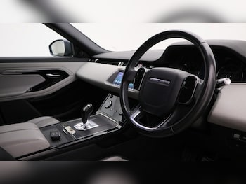 Used Land Rover Range Rover Evoque 2019 for sale - 77272568: Photo