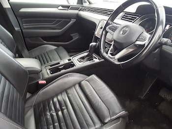 Used Volkswagen Passat 2020 for sale - 77272565: Photo