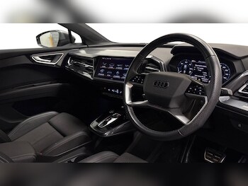 Used Audi Q4 e-tron 2023 for sale - 78401582: Photo