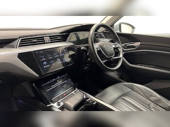 Used Audi e-tron 2022 for sale - 77451839: Photo