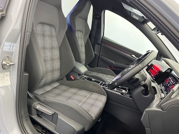 Used Volkswagen Golf 2022 for sale - 78330765: Photo