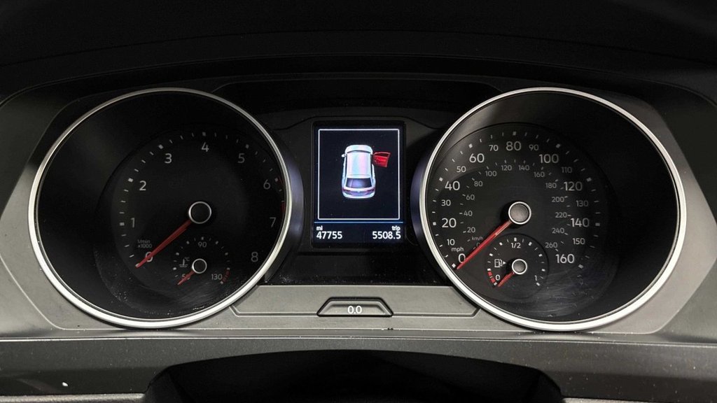 Used Volkswagen Tiguan 2020 for sale - 77272577: Photo 6