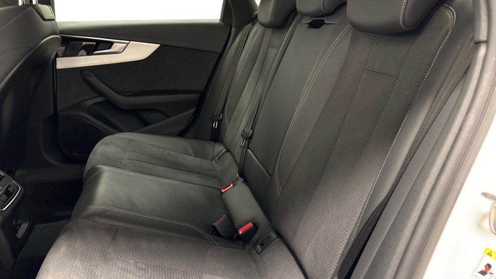 Used Audi A4 2022 for sale - 77272580: Photo 4