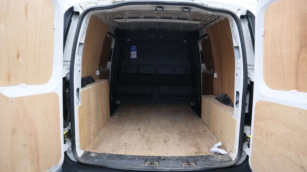 Used Volkswagen Caddy Maxi 2021 for sale - 77272594: Photo 4