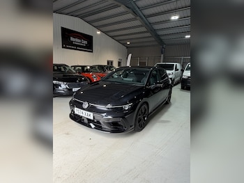 Used Volkswagen Golf 2025 for sale - 79111095: Photo