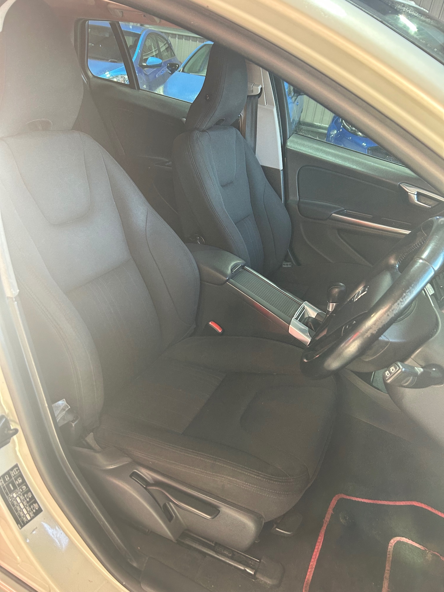 Used Volvo V60 2013 for sale - 77789073: Photo 18