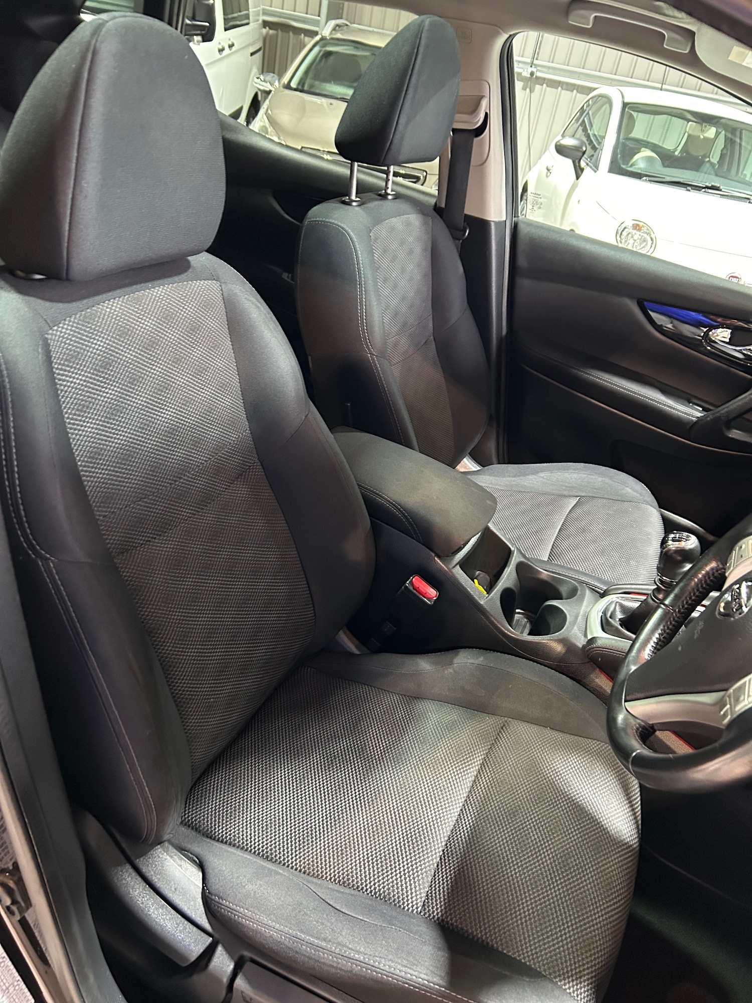 Used Nissan Qashqai 2016 for sale - 77529271: Photo 15