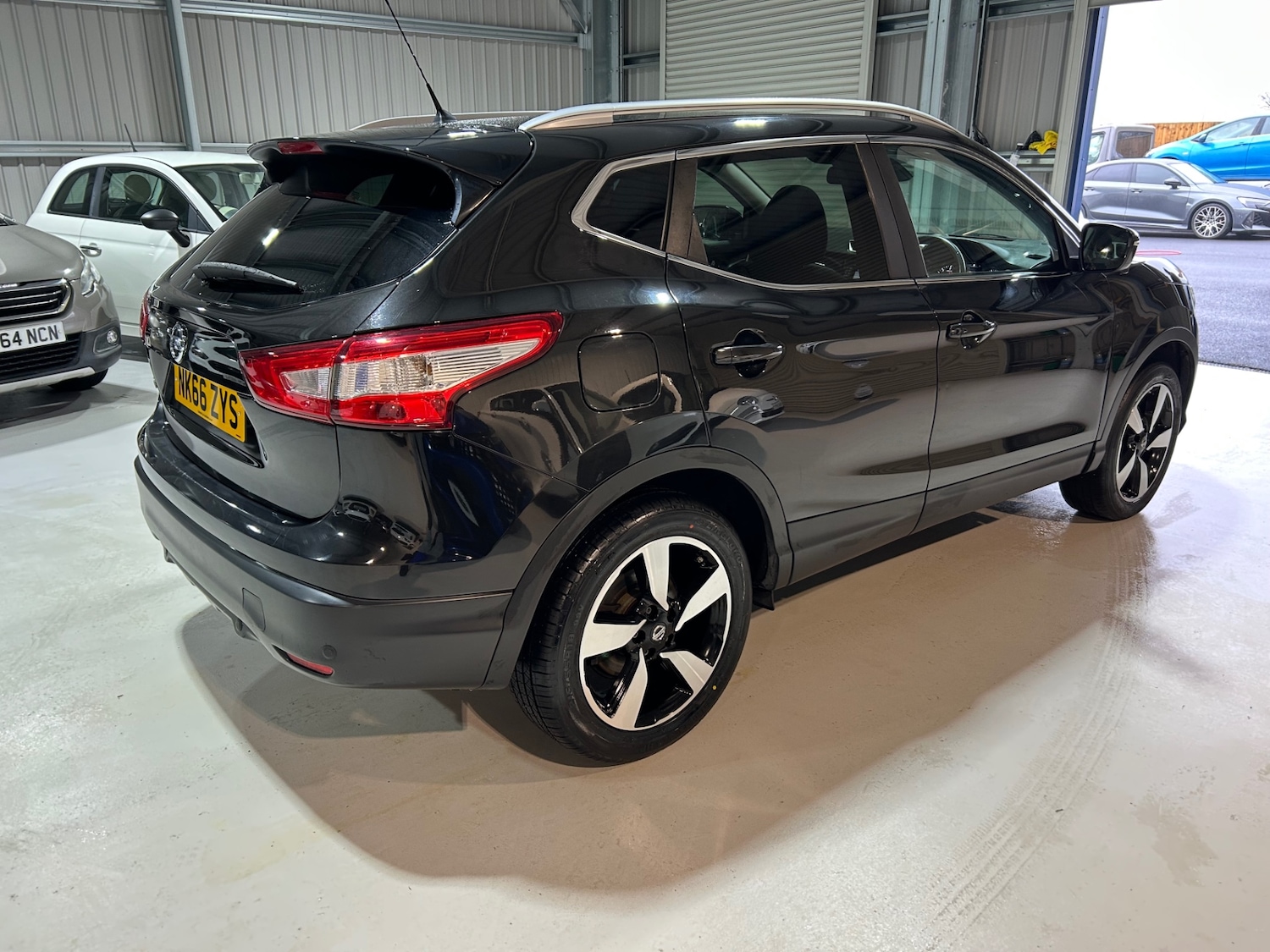 Used Nissan Qashqai 2016 for sale - 77529271: Photo 5