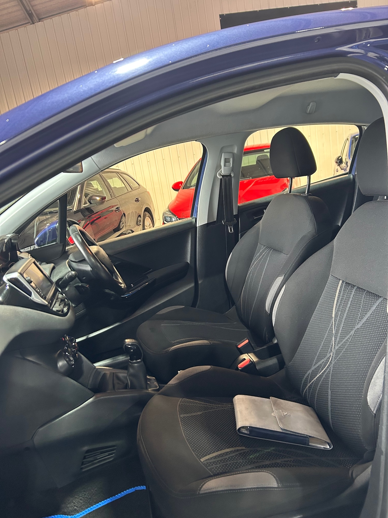 Used Peugeot 208 2013 for sale - 77802890: Photo 10