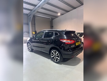 Used Nissan Qashqai 2016 for sale - 78788460: Photo