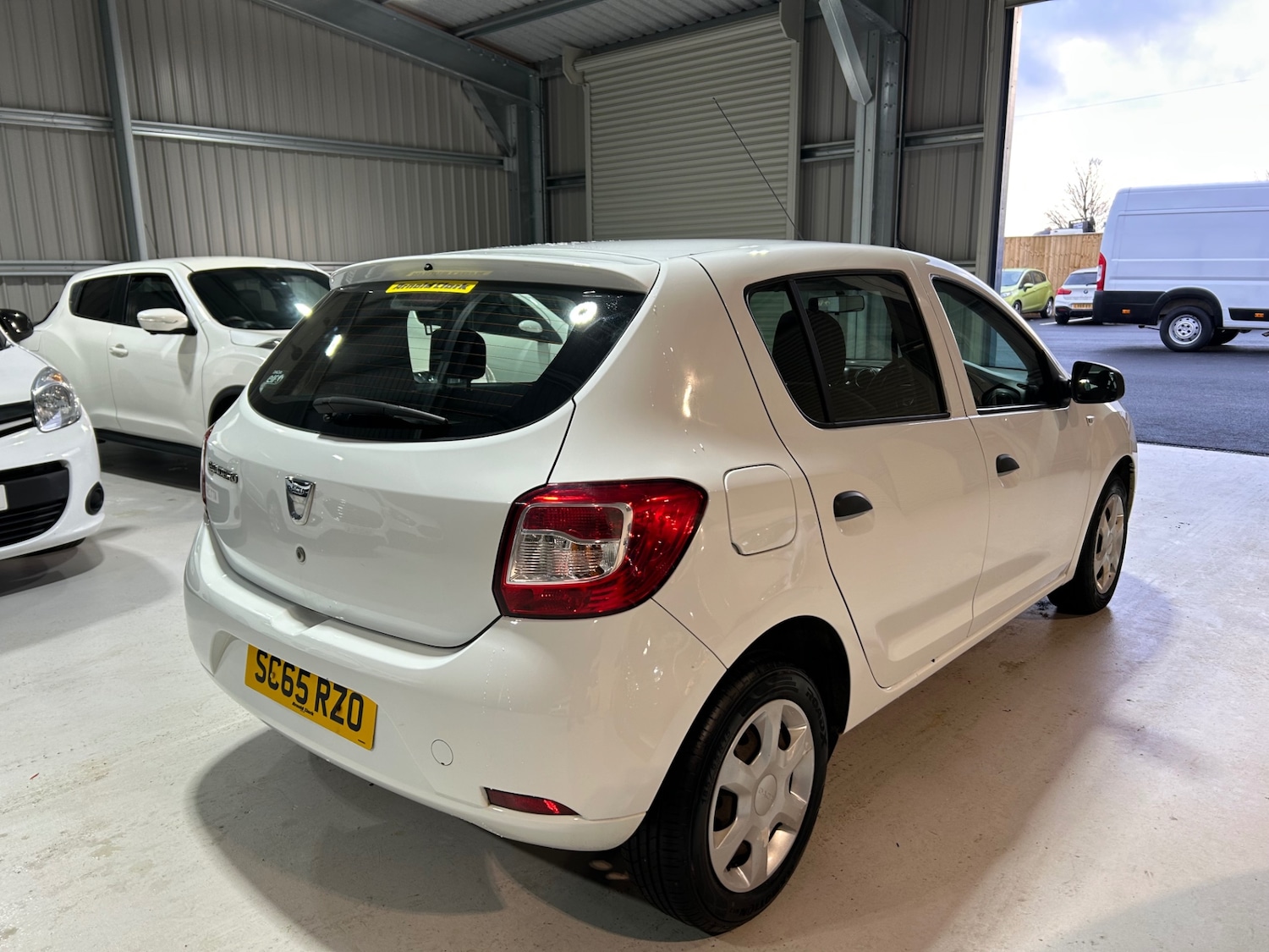 Used Dacia Sandero 2015 for sale - 77260906: Photo 5