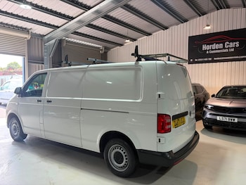 Used Volkswagen Transporter 2017 for sale - 78893203: Photo