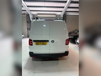 Used Volkswagen Transporter 2017 for sale - 78893203: Photo
