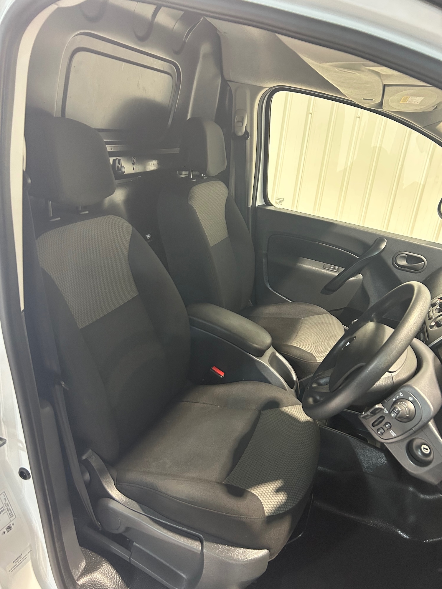 Used Renault Kangoo 2021 for sale - 76948615: Photo 11