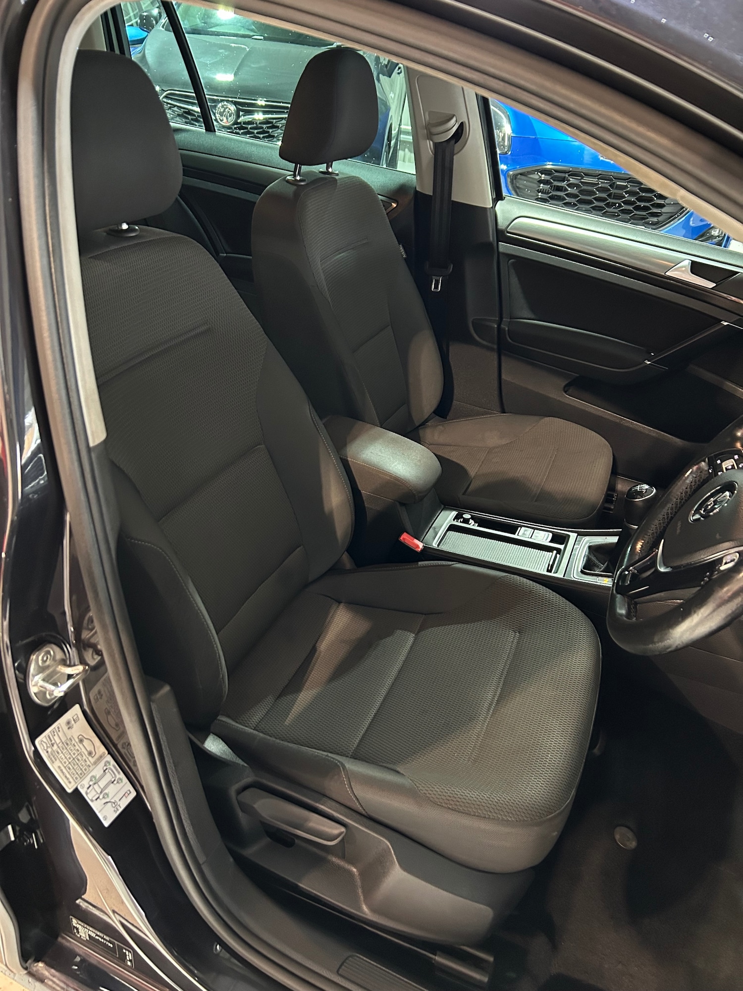 Used Volkswagen Golf 2017 for sale - 77847971: Photo 16