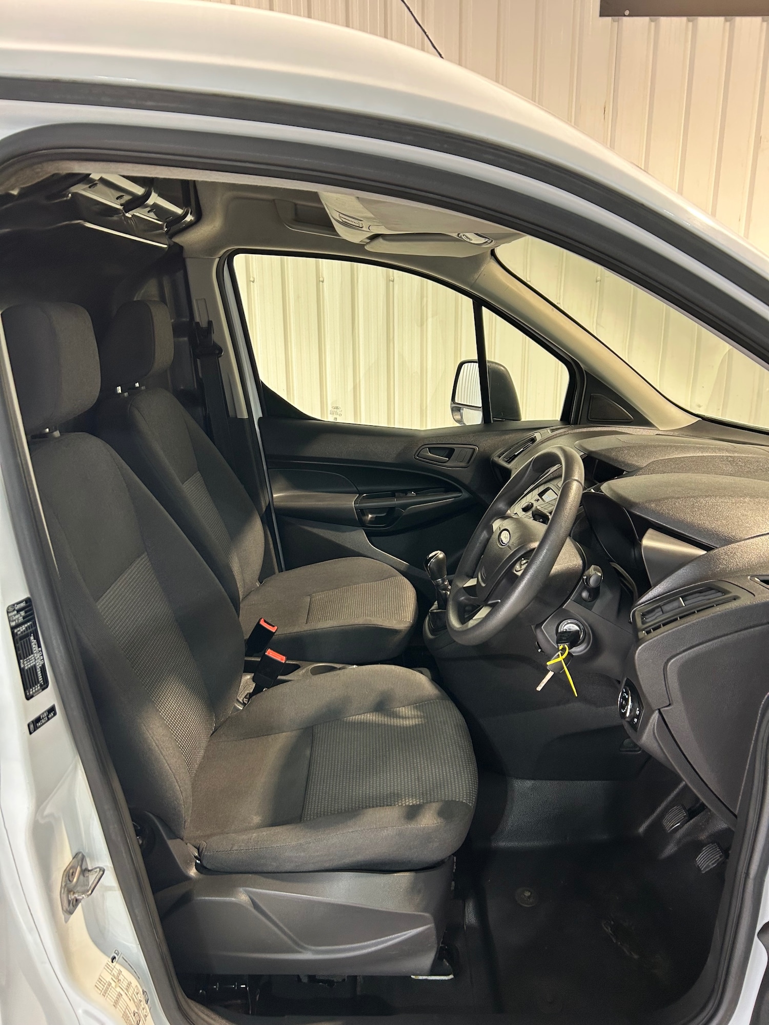 Used Ford Transit Connect 2018 for sale - 76948641: Photo 9