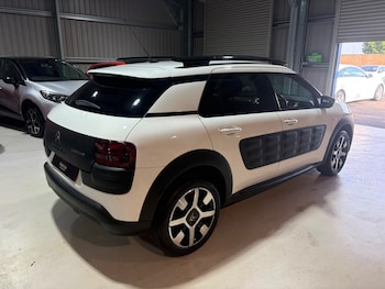 Used Citroen C4 Cactus 2017 for sale - 79495465: Photo